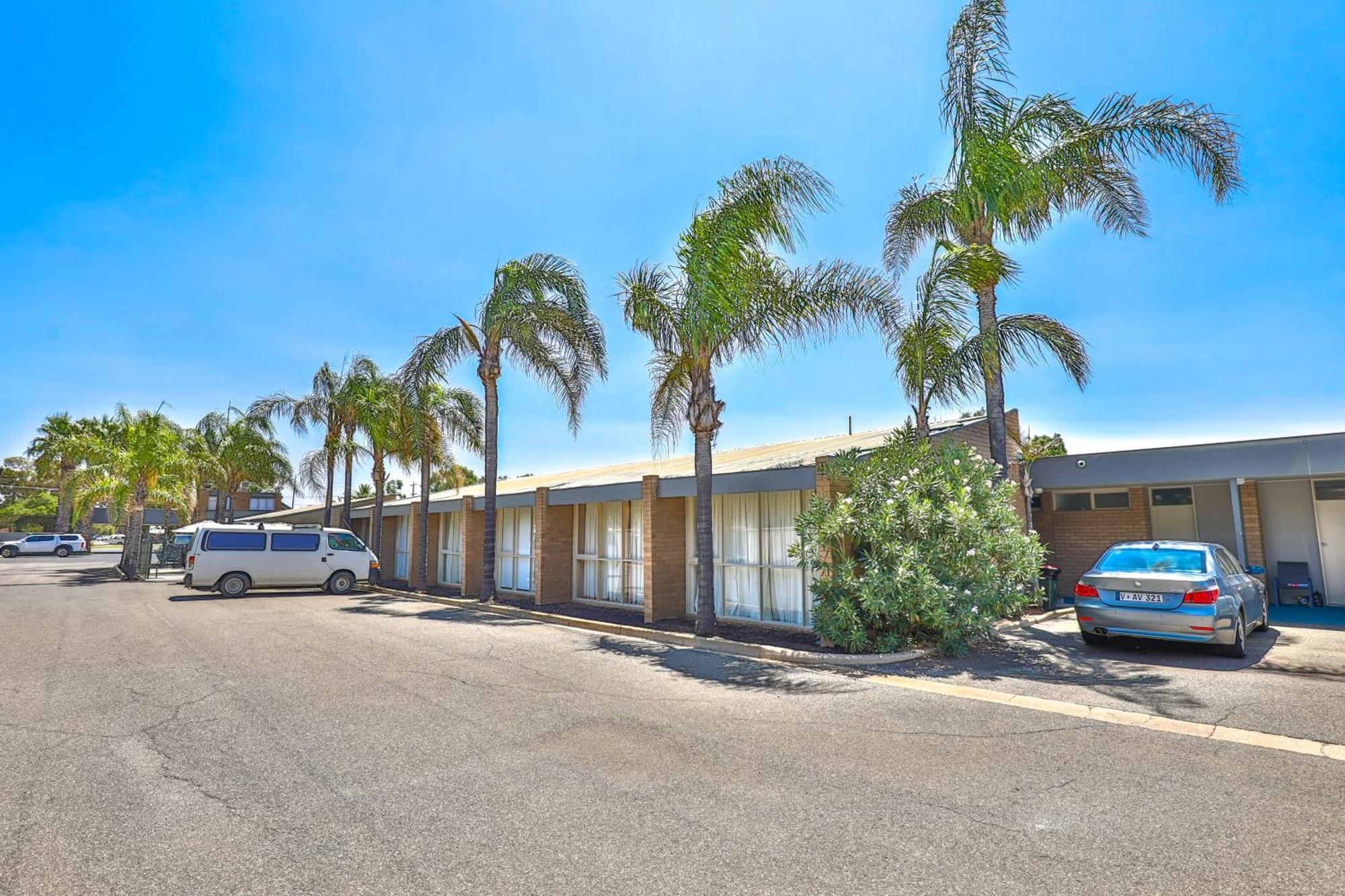 Cottonwood Motor Inn Mildura Exteriör bild